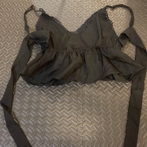 Open back top - Picture 2 of 4